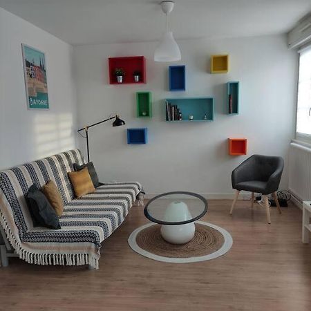 Bayonne Appartement 3 Etoiles A 5 Min De La Gare Exteriör bild